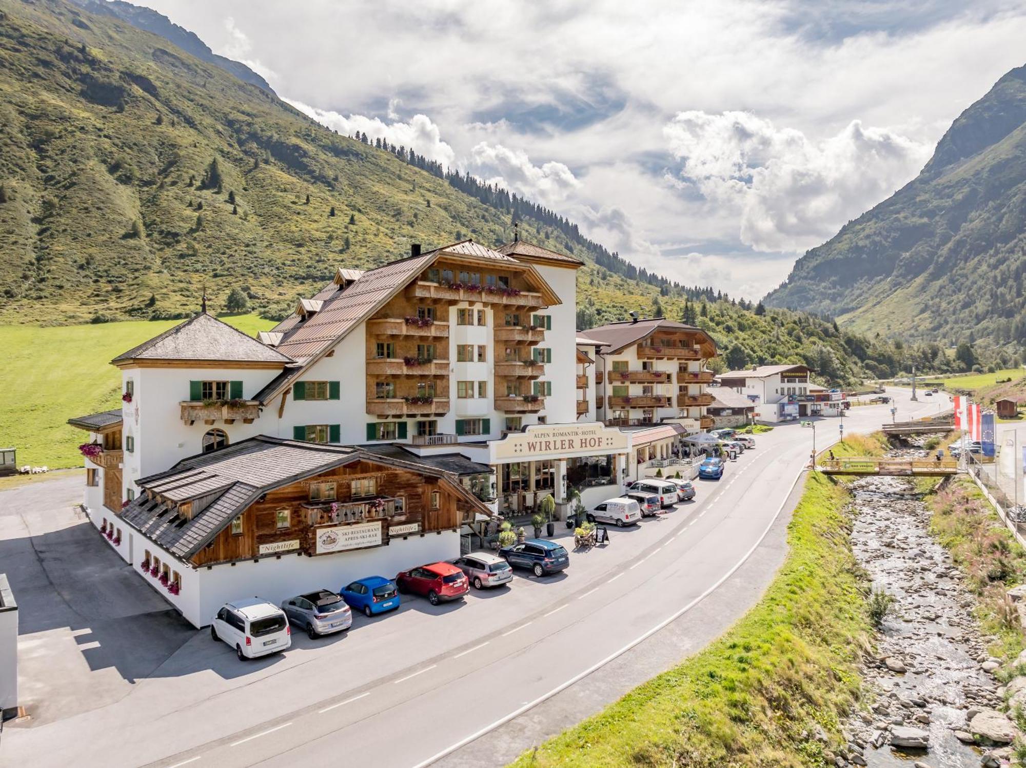 Alpenromantik-Hotel Wirlerhof Galtür Exterior foto